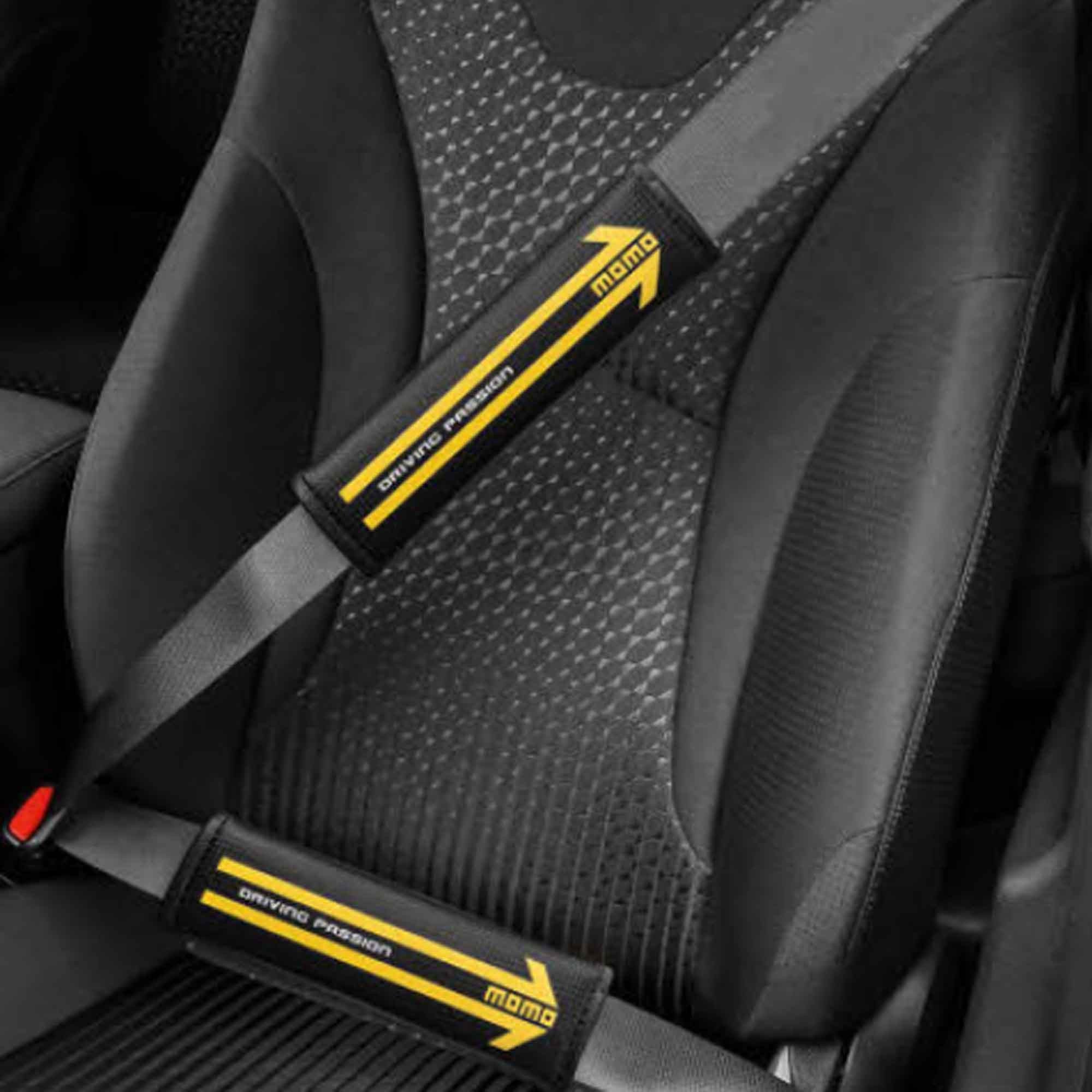 SET ALMOHADILLAS MOMO CINTURON COCHE NEGRO MATE MOMO | VRM Motorsports