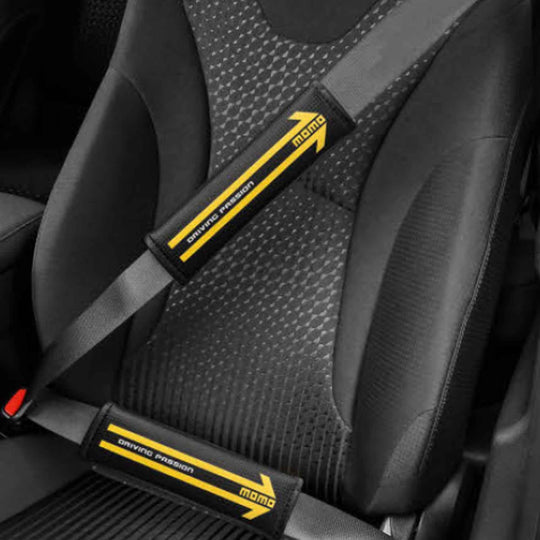 SET ALMOHADILLAS MOMO CINTURON COCHE NEGRO MATE MOMO | VRM Motorsports