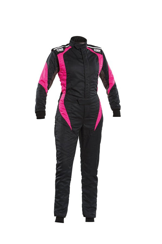 TRAJE DE CARRERAS FIRST ELLE FEMENINO FIA 8856-2018 NEGRO / FUCSIA TALLA 46 OMP RACING | VRM Motorsports