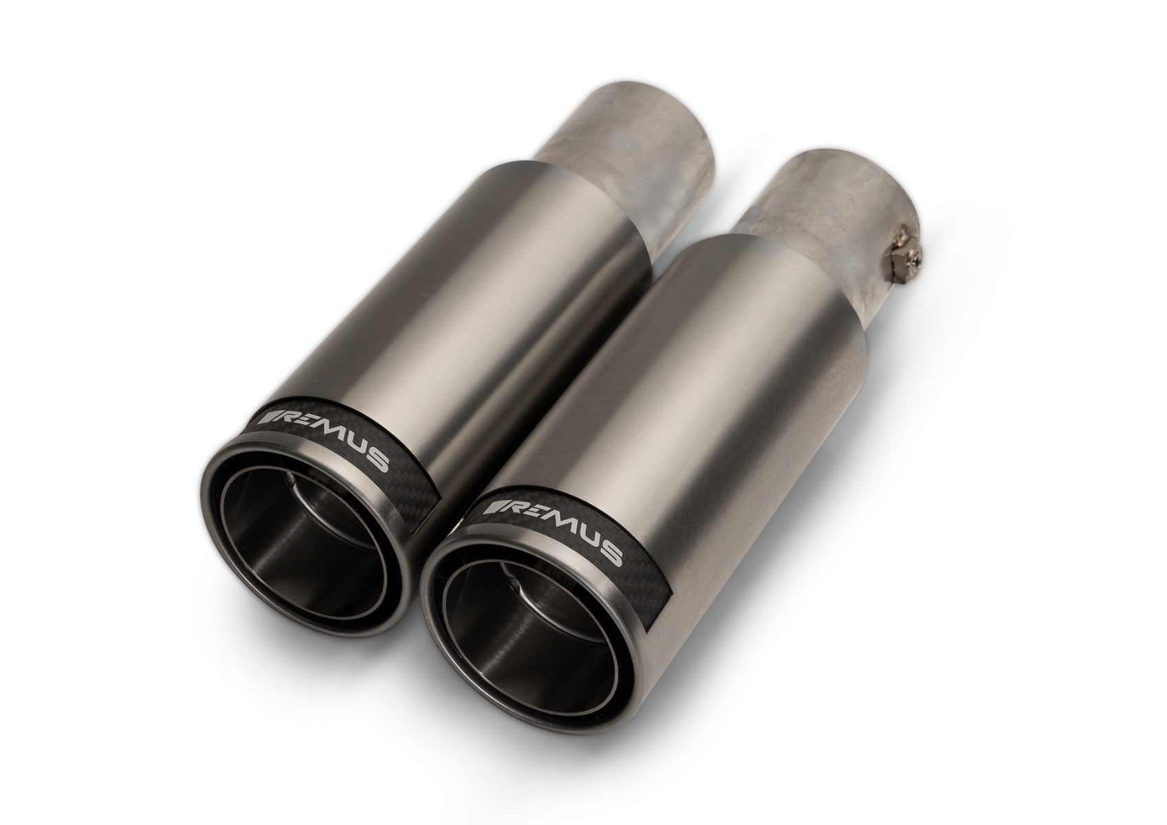 Set De 2 Colas REMUS De 84Mm Insercion Carbono REMUS | VRM Motorsports
