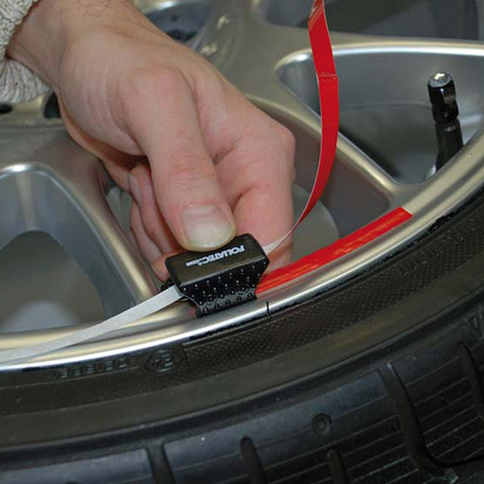 Foliatec Pinstriping Para Llanta Rojo 8,6 M x 6 mm - Imagen 8 Foliatec VRM Motorsports