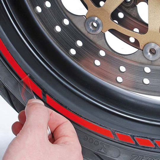 Foliatec Pinstriping Racing Carbon Structured 14 Bandas De 7 mm x 41 Cm Incluido Espaciador - Imagen 7 Foliatec VRM Motorsports