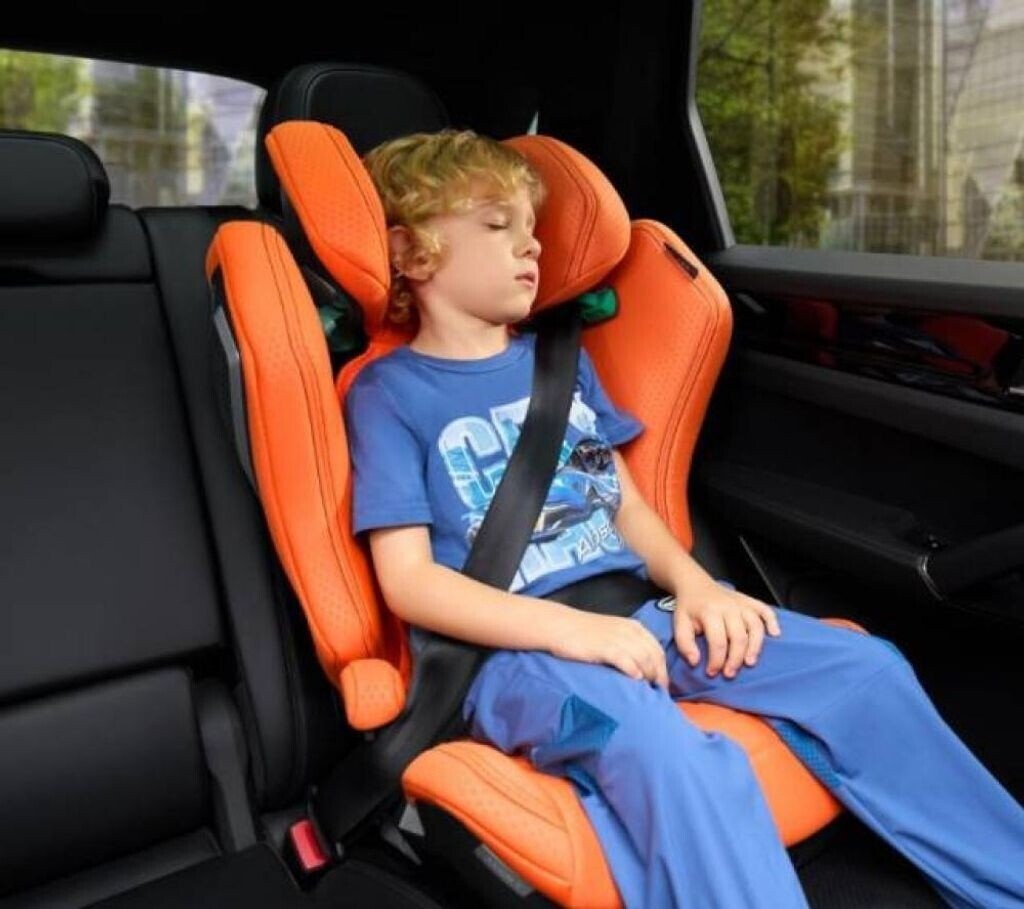 Silla Bebe RECARO Axion 1 Hello Green Grupo 2 Y 3 - Imagen 8 RECARO VRM Motorsports